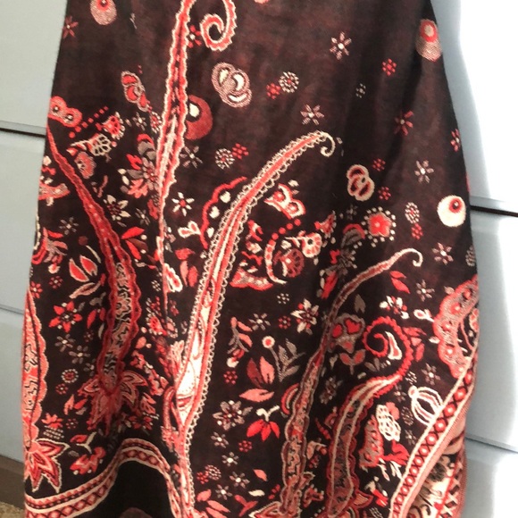 Scarf - Picture 5 of 7